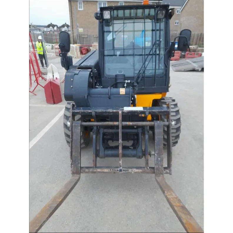 4M JCB 520-40 Telehandler 2021